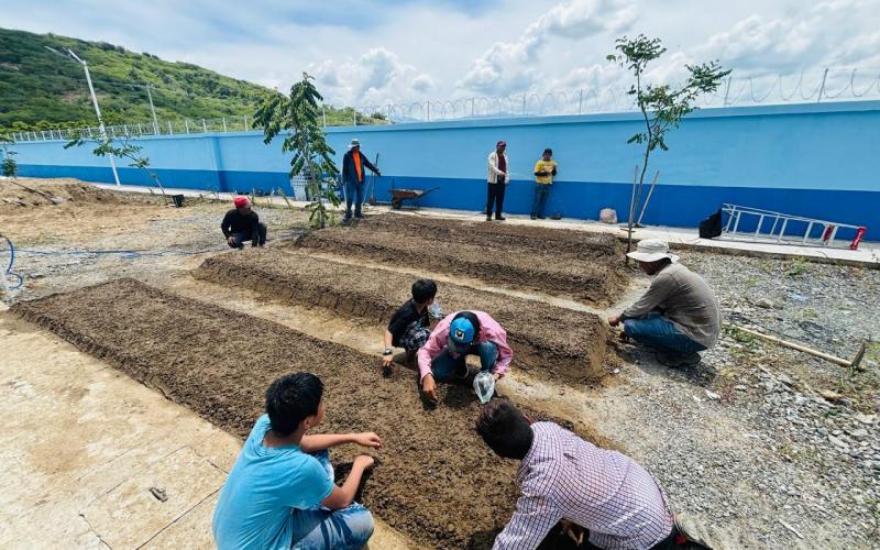 San Agustín Acasaguastlán ya cuenta con huerto escolar