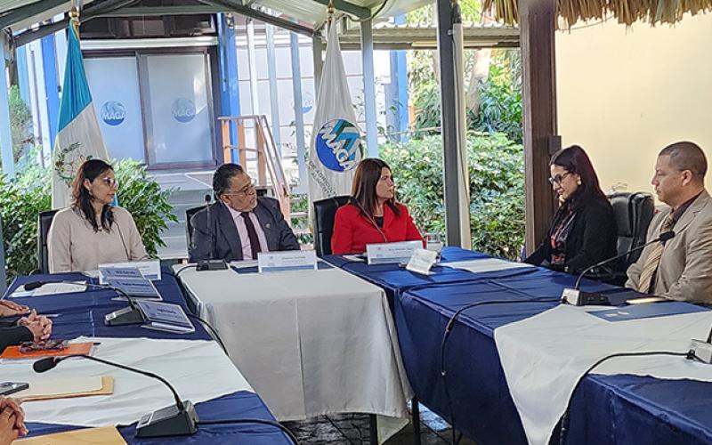 Gobierno impulsa la cooperación interinstitucional para combatir la pobreza y la malnutrición