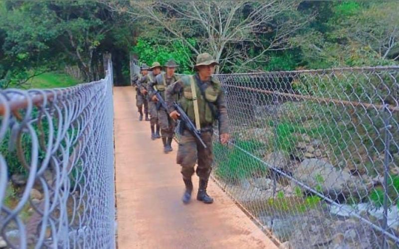 Ejército de Guatemala desarrolla operaciones que contribuyen a la seguridad interior y exterior.