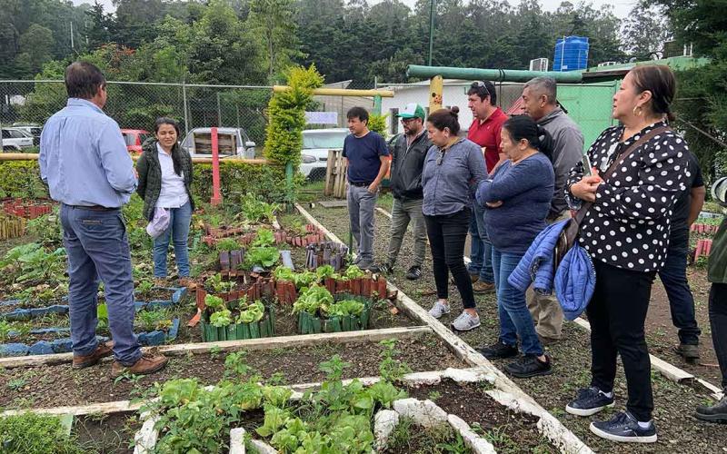Estudiantes de INTECAP visitan Granja Integral Agropecuaria