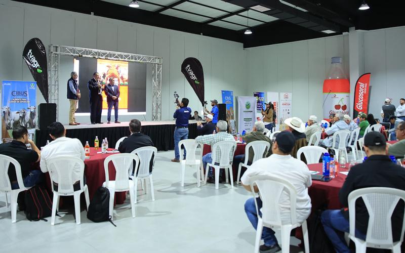 Inaugurado III Congreso Internacional de Ganadería de Carne