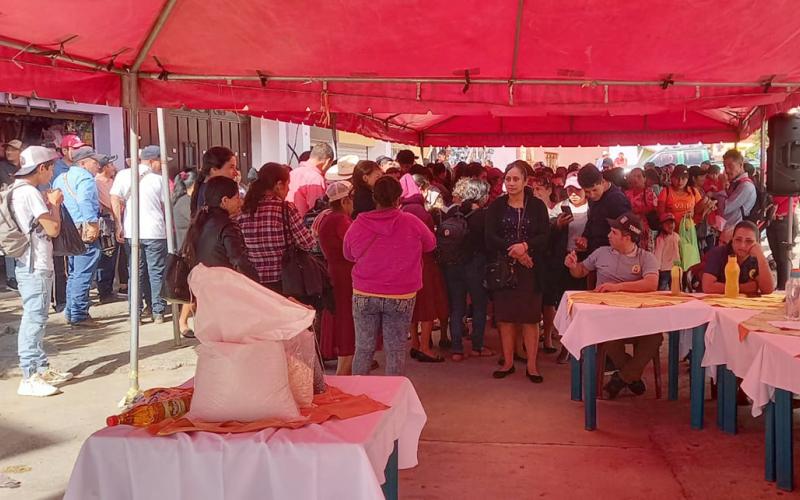 Inician entregas de Alimentos por Acciones a familias de Granados