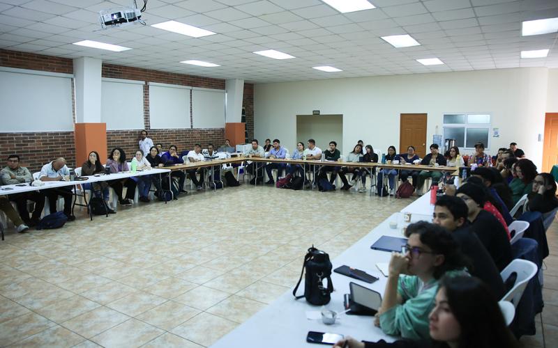 Taller sobre medidas de prevención del gusano barrenador optimiza capacidades
