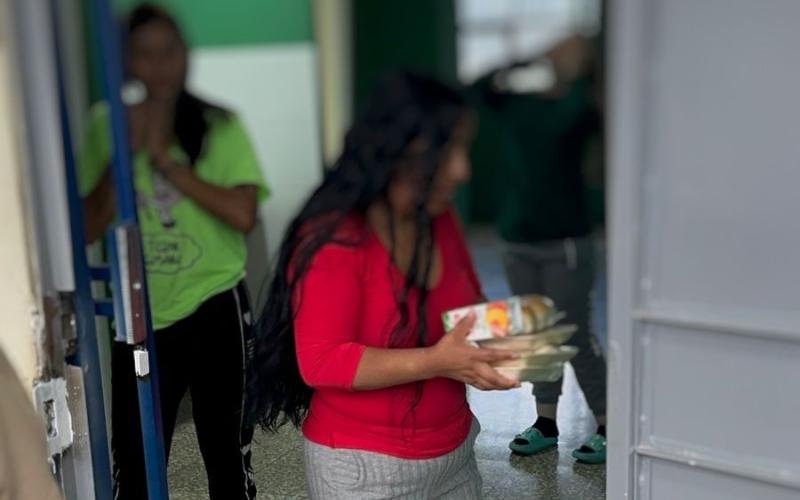 CAMIEX brinda atención a 8 migrantes extranjeros