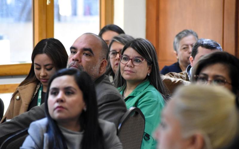 Participantes en la capacitación sobre el portal SICOOPERAGT.
