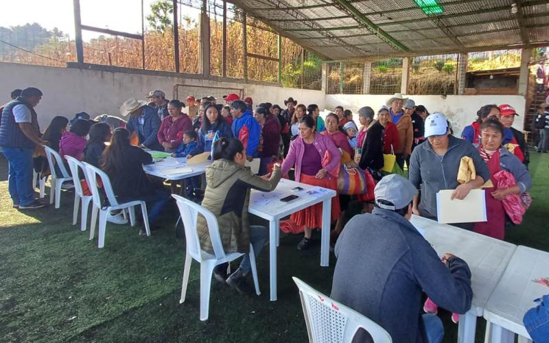 Entregan más Alimentos por Acción en diferentes municipios y departamentos