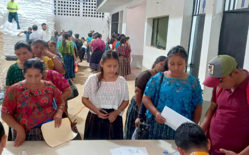 Reciben Alimentos por Acción en Alta Verapaz