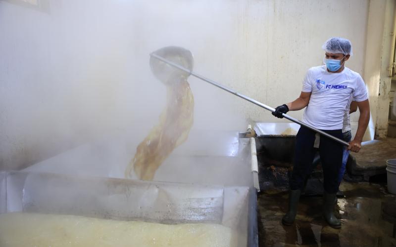 La panela es un endulzante natural 