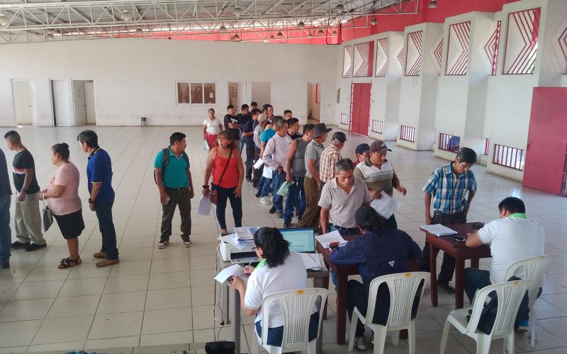 Entregan abono orgánico en El Tumbador