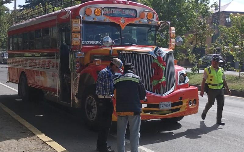 DGT refuerza la seguridad vial al verificar más de 2 mil buses extraurbanos y mejora la extensión de permisos a través de QR a transportistas de productos esenciales en las festividades de fin de año 