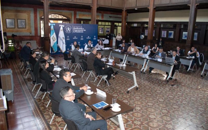 Reunión de la Comisión del Cálculo Matemático en la antigua Casa de la Lotería.