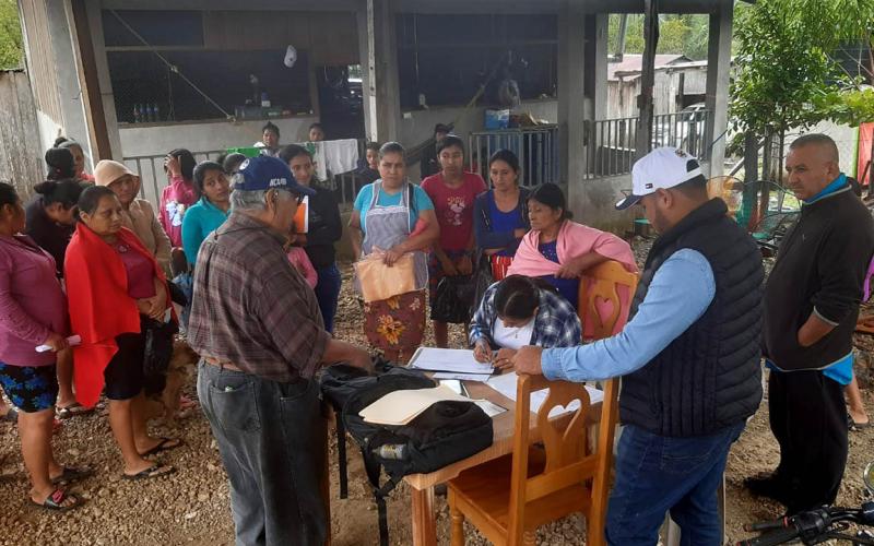 Fortalecen la producción de huevos y carne en la zona de adyacencia