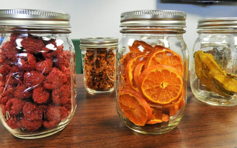 La deshidratación de alimentos prolonga su vida útil