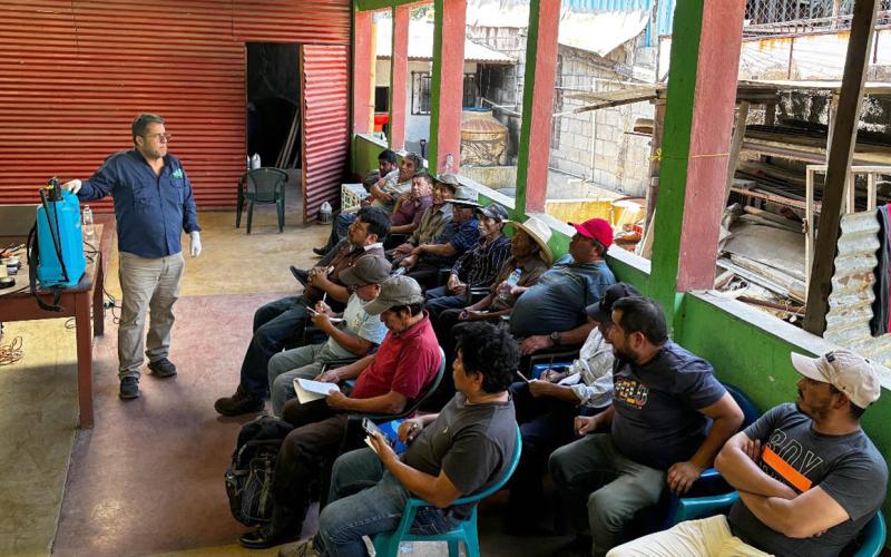 Productores de Escuintla capacitados en Buenas Prácticas Agrícolas