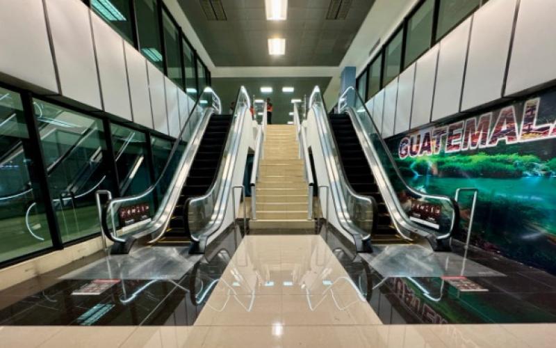 Las gradas y elevadores del Aeropuerto Internacional La Aurora pronto estarán listas para recibir a nuestros visitantes nacionales e internacionales