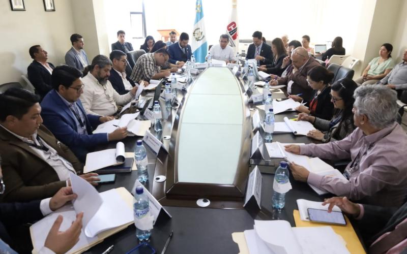 Mesa técnica establecerá ruta para viabilizar proyectos del CIV detenidos por años