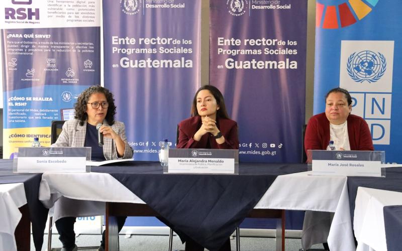 Foto de Viceministra María Alejandra Menaldo 