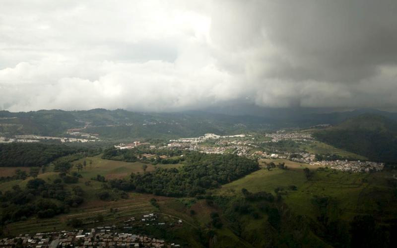 Bajas temperaturas y lluvias podrían afectar a 77 municipios 