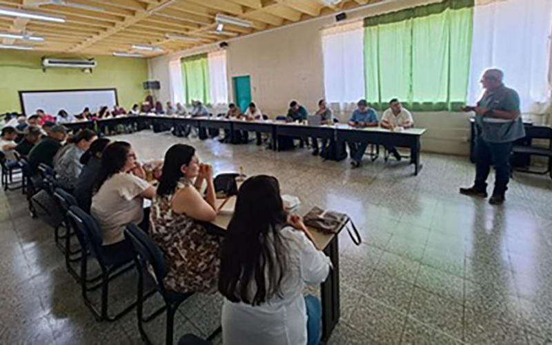 Exponen importancia de ley de Bienestar Animal en reunión de COAPED