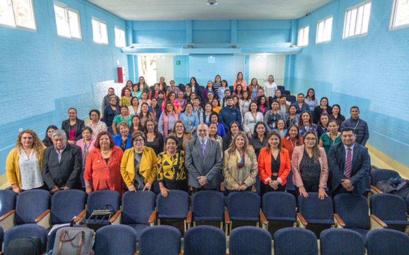 Para celebrar los 50 años de la Escuela de Trabajo Social, se organizó una conferencia en la que participaron las profesionales de la SBS.