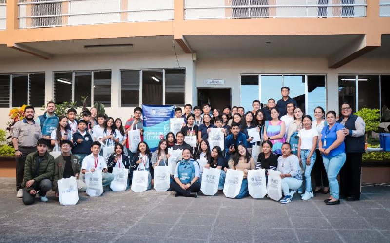 Jalapa inaugura una nueva era científica con la creación de Clubes de Ciencias 