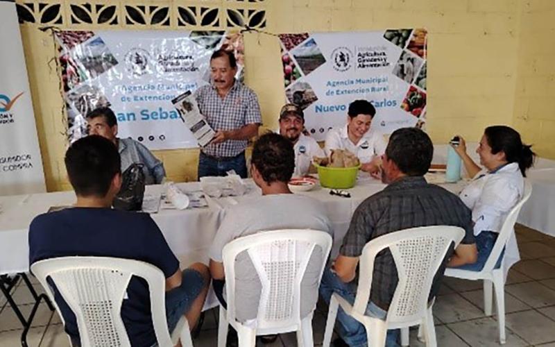 Acercando el fomento de la producción de granos básicos en Retalhuleu