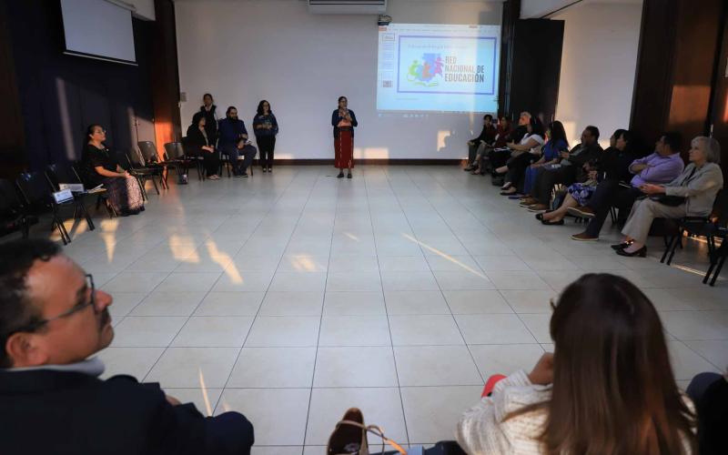 Presentan logros en Educación Bilingüe e Intercultural (EBI)