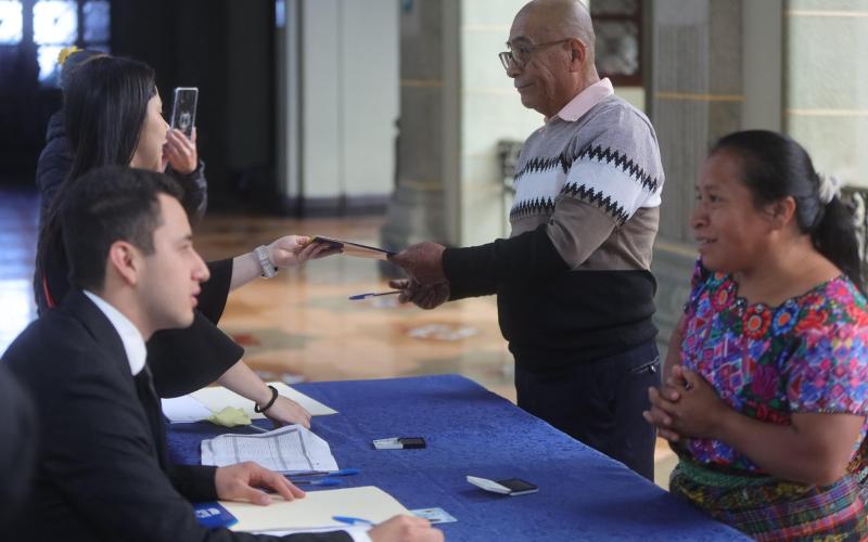 Abelina Miranda ahora tiene un hogar con certeza jurídica y un futuro con dignidad