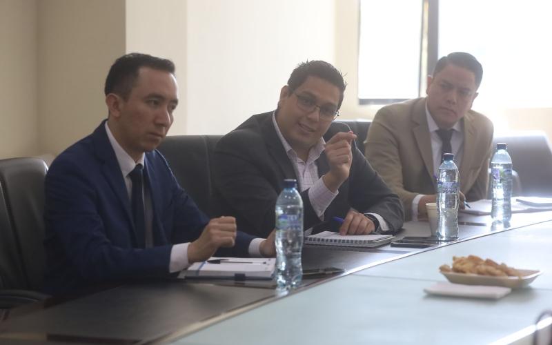 Menos filas, más soluciones: Ministerio de Comunicaciones avanza en la simplificación de trámites