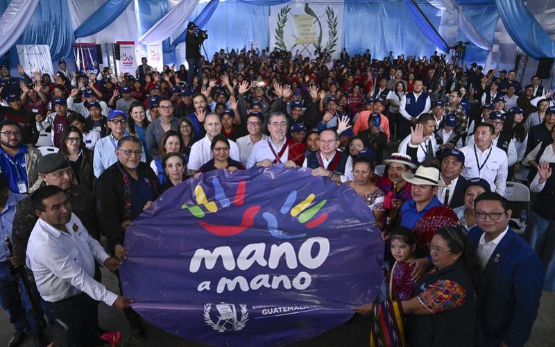 Mano a Mano en Santiago Chimaltenango, Huehuetenango. 