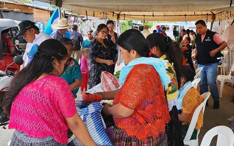 Feria del Agricultor impulsa economía de Chiquimula e Izabal