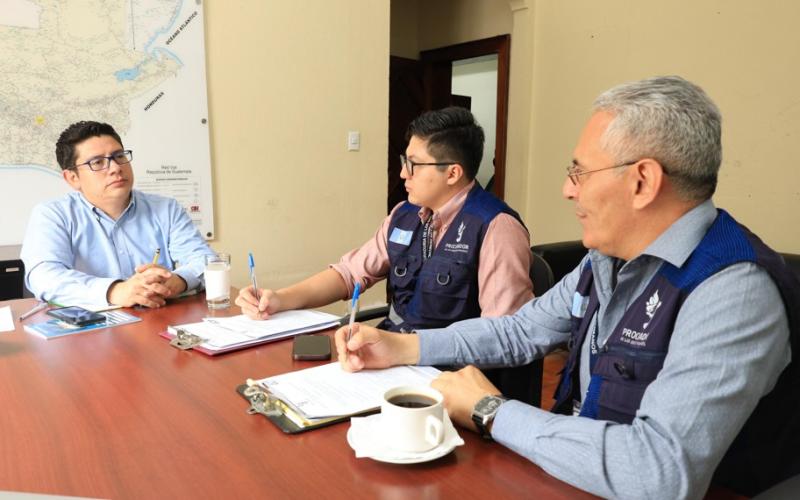 DGT conformará mesa técnica para velar por los derechos de los usuarios del transporte público