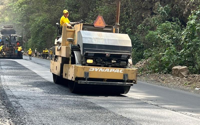 Reactivan proyecto de recapeo en la ruta entre Huehuetenango y la frontera con México