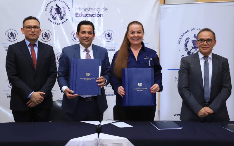 MINEDUC e INTECAP firman convenio de cooperación  para el desarrollo del PROBEFI