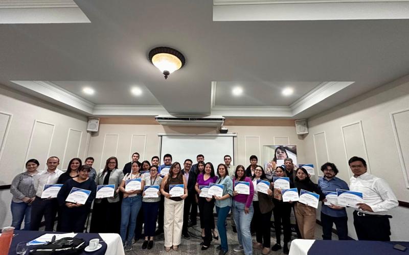 El objetivo del encuentro fue brindar a los participantes conocimientos prácticos para estructurar ofertas técnicas competitivas y viables.