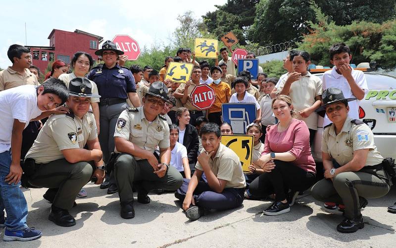 PROVIAL promueve cultura vial inclusiva en jornada educativa para adolescentes con discapacidad leve