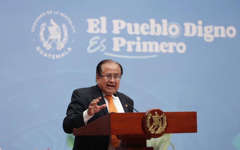 El presidente del Consejo Directivo del INDE, Víctor Hugo Ventura, da a conocer más detalles sobre los avances en la electrificación rural en el primer cuatrimestre del año 2025.