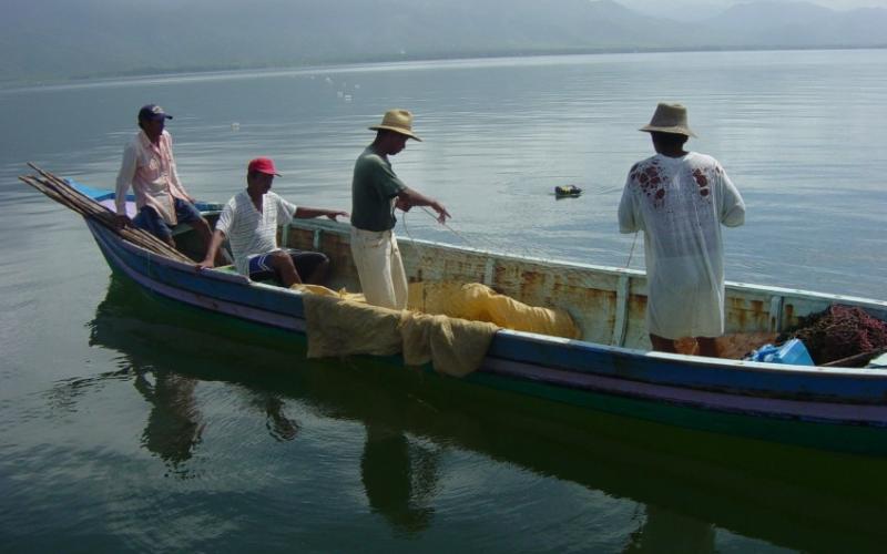 Inicia veda en área continental de Izabal