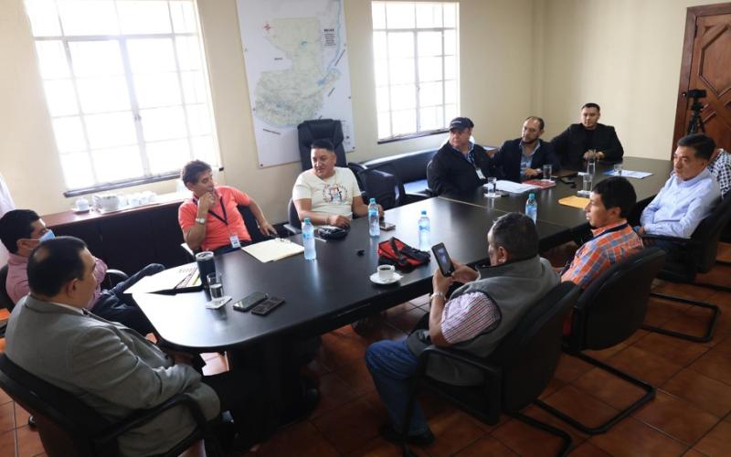 DGT atiende solicitudes y resuelve dudas de transportistas de occidente