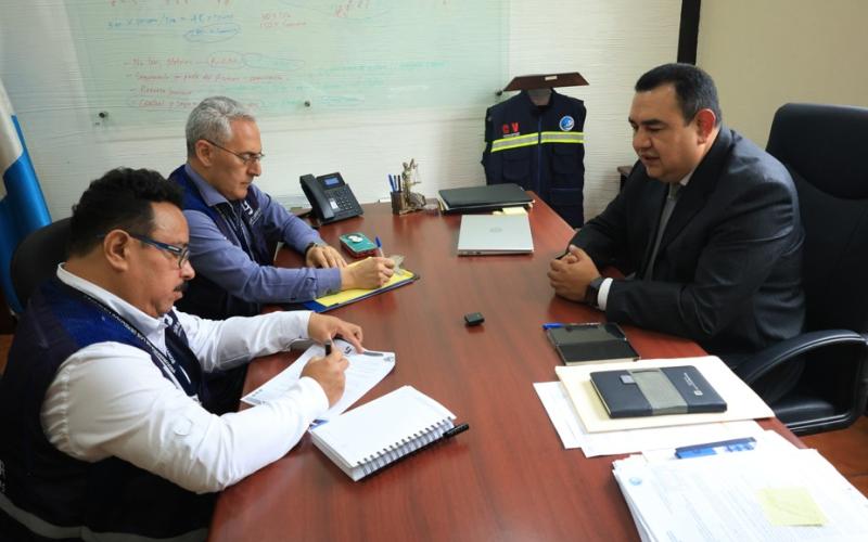 DGT presenta ante la PDH avances para mejorar la seguridad y calidad del transporte extraurbano