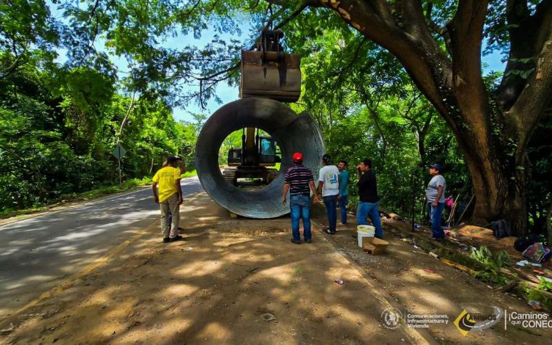 Caminos responde ante socavamiento en la CA-02, Taxisco, Santa Rosa