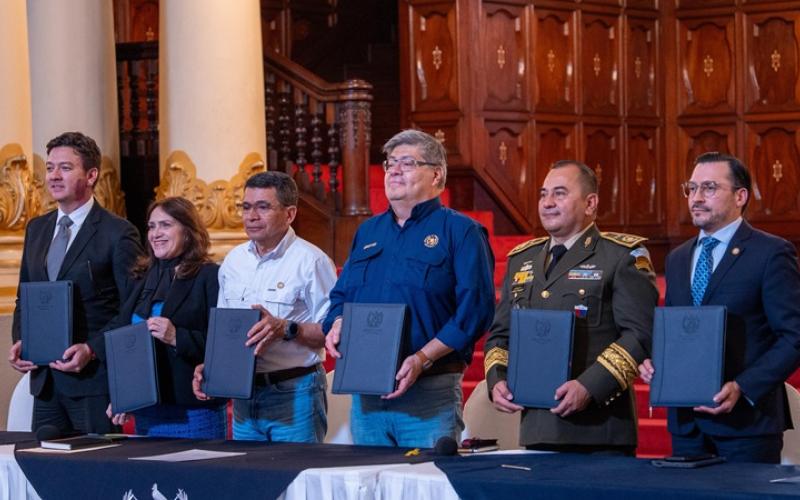 comunicado del Minex