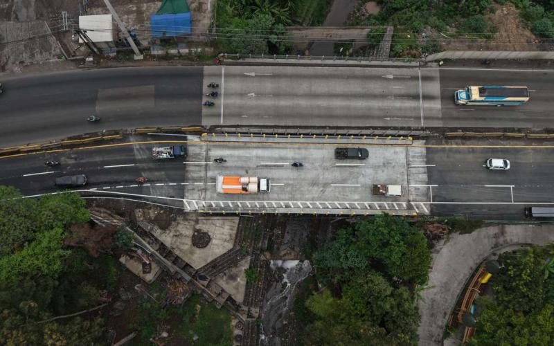 Habilitan paso vehicular en el km 17.5 de la CA-09 Sur y refuerzan respuesta ante emergencias por lluvias