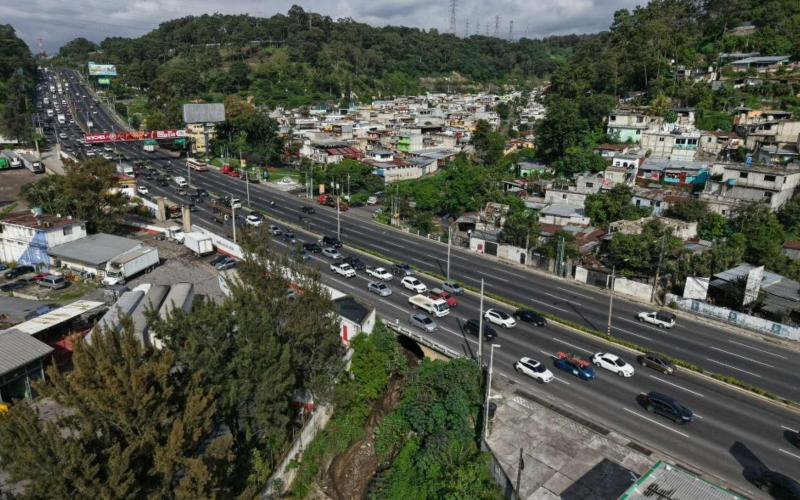 COVIAL investiga el subsuelo de la CA-9 Sur en Villa Nueva tras fallas en colector