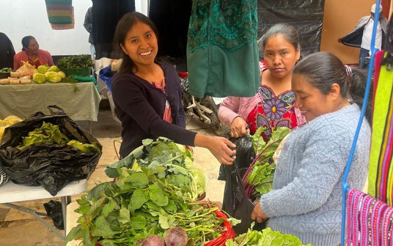 Feria del Agricultor de Totonicapán contribuye con la economía familiar