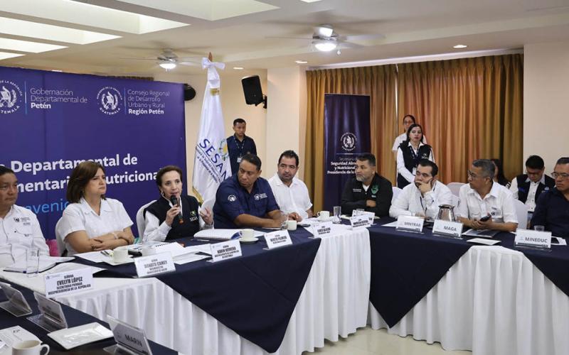 Fortalecen combate a la desnutrición en Petén