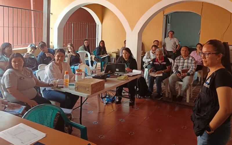 Identifican acciones para atender emergencias por fenómenos agroclimáticos