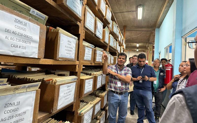 UDEVIPO fortalece su Archivo General para brindar servicios más ágiles, transparentes y centrados en las familias