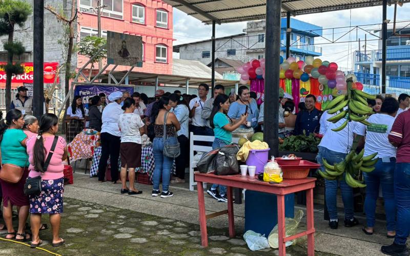 Se desarrolla con éxito Feria del Agricultor en El Tumbador