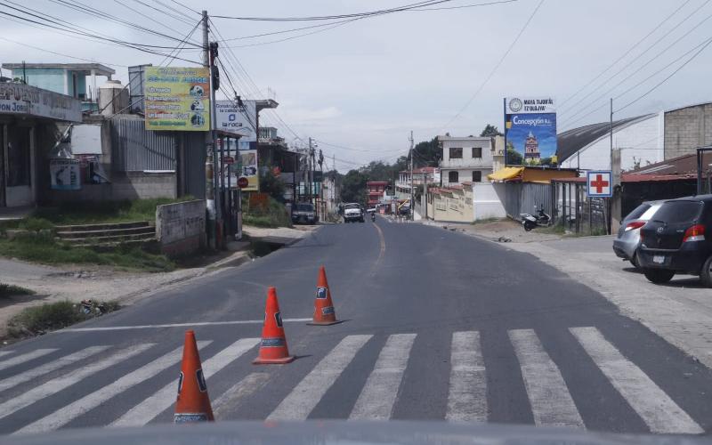 Caminos dignos para más de 99 mil vecinos: CIV supervisa tramos en Sololá para reactivar el desarrollo económico